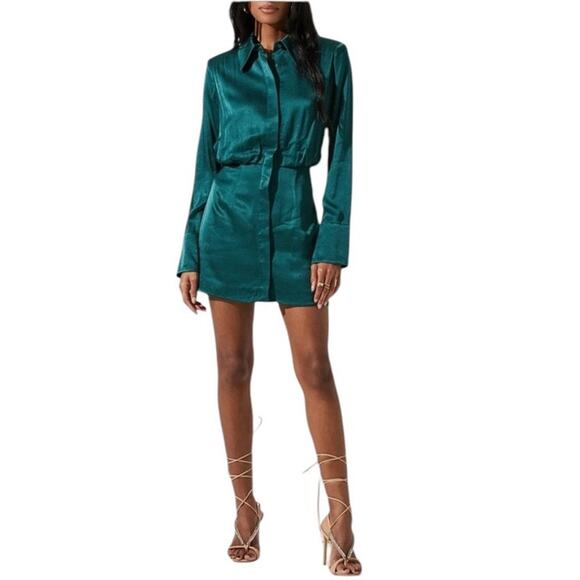 NEW Astr The Label Ruth Mini Dress Women's Size XS Green Lined Viscose Satin